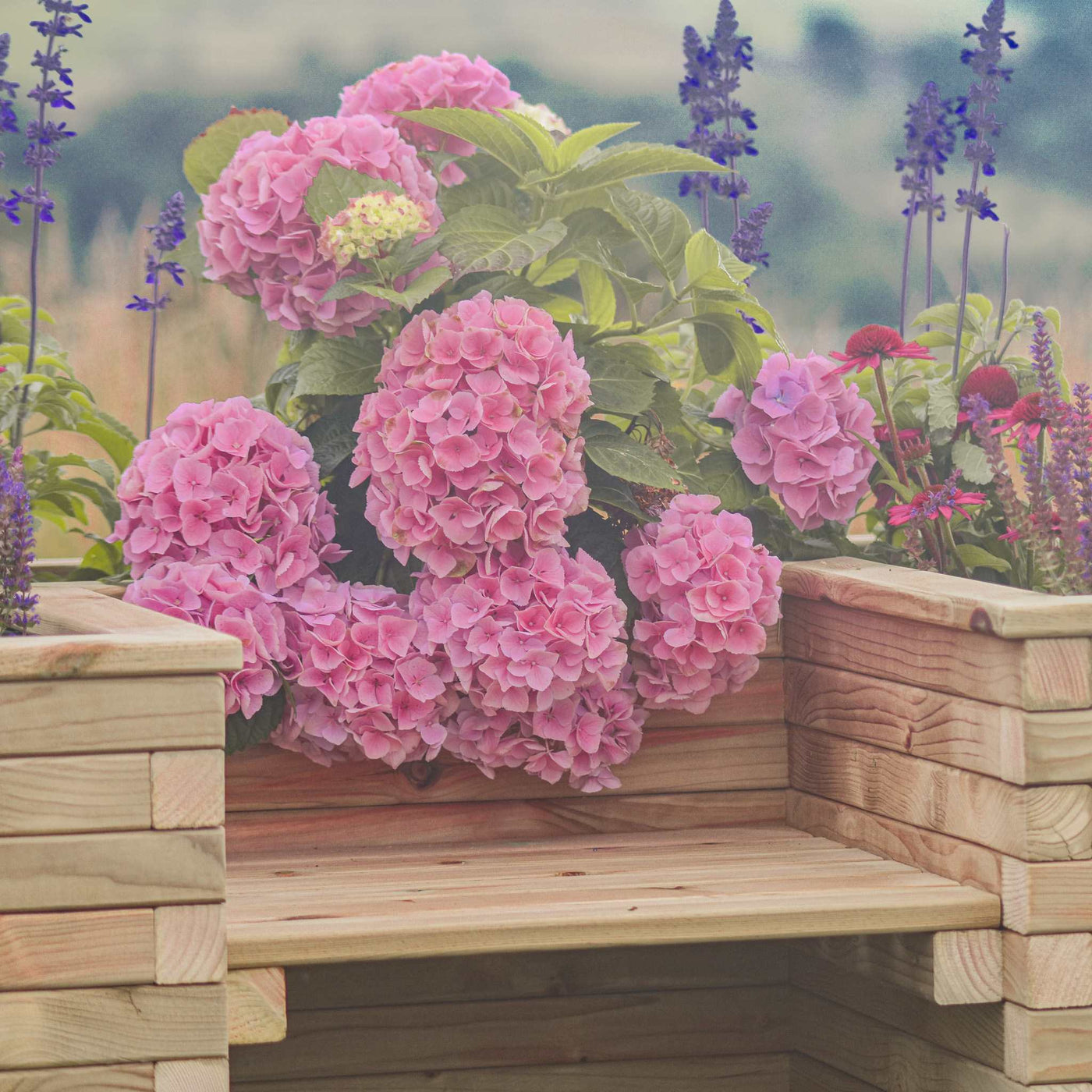 U-Shaped Garden Planter with Integrated Seat - FSC Timber | Stylish & Functional Outdoor Planter